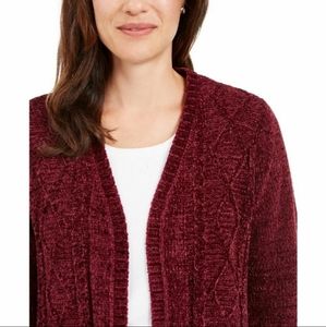 🔥Beautiful Red Chenille open front Cardigan